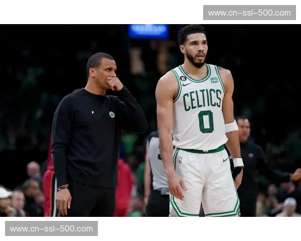 凯尔特人马祖拉强化防守压迫 针对恩比德缺阵实施包夹策略