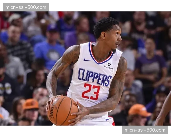 快船伦纳德乔治无球配合 锋线主导节奏的控场模式分析 快船伦纳德乔治无球配合 锋线主导节奏的控场模式分析